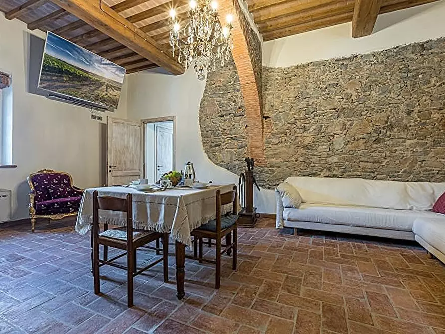 Immagine 22 di Rustico / casale in vendita  a Vecchiano