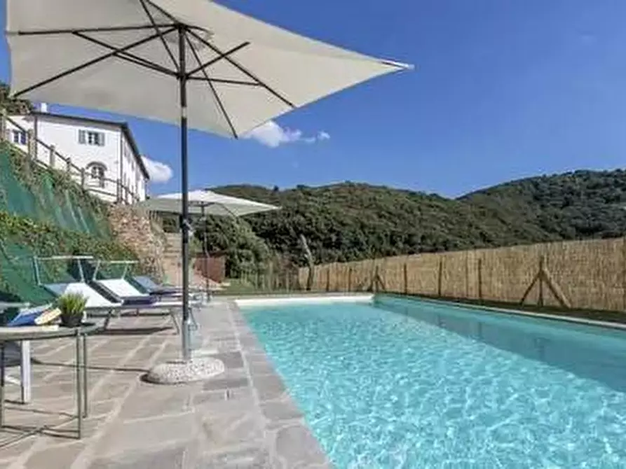 Immagine 1 di Rustico / casale in vendita  a Vecchiano