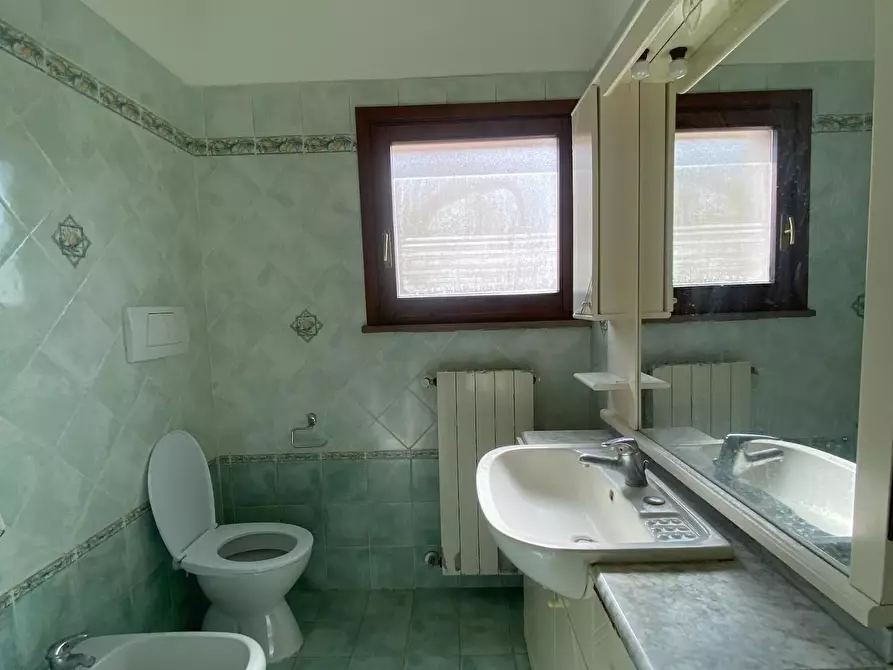 Immagine 7 di Appartamento in vendita  a Capraia E Limite