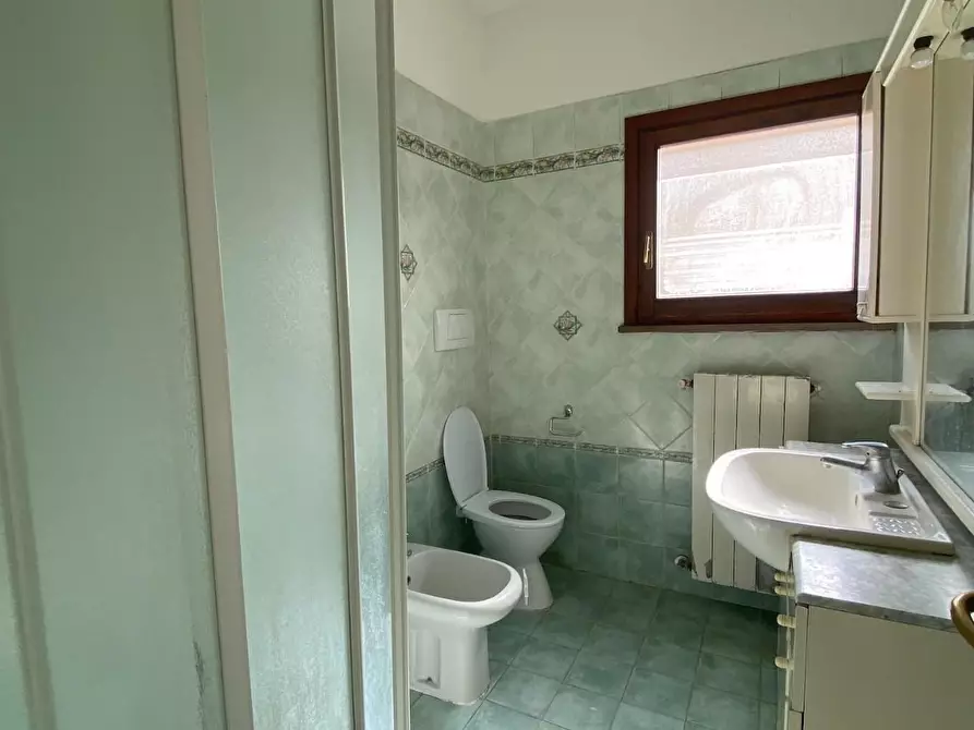 Immagine 8 di Appartamento in vendita  a Capraia E Limite