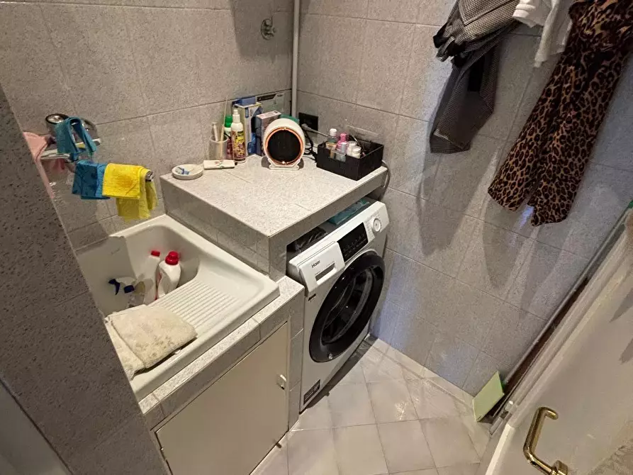 Immagine 16 di Appartamento in vendita  a Empoli