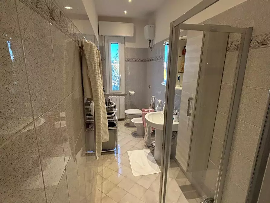 Immagine 14 di Appartamento in vendita  a Empoli