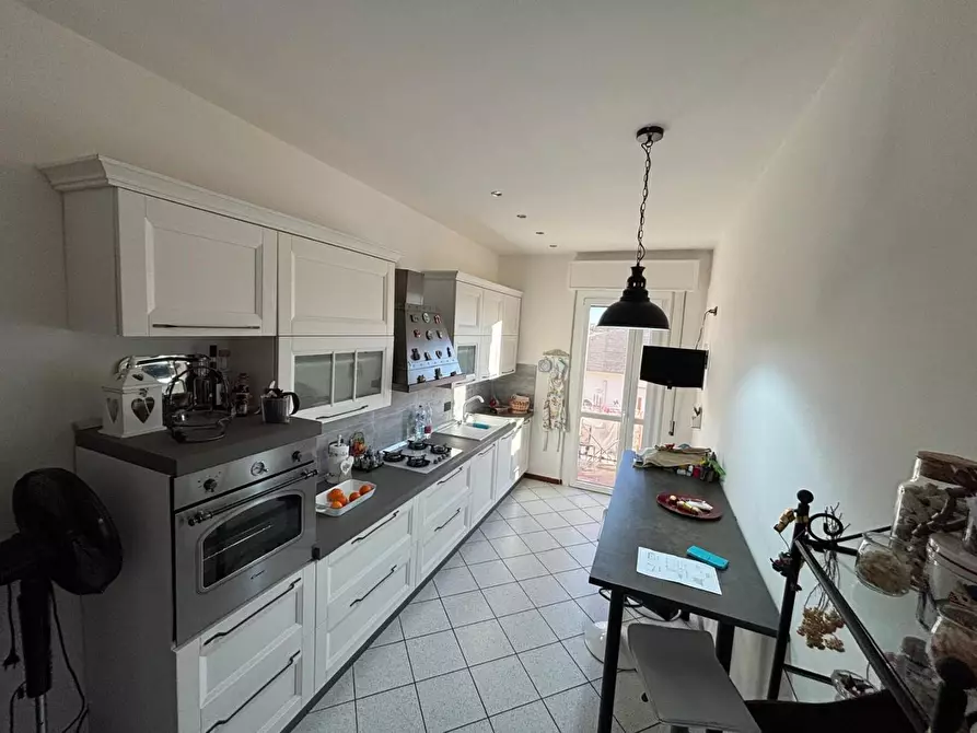 Immagine 9 di Appartamento in vendita  a Empoli