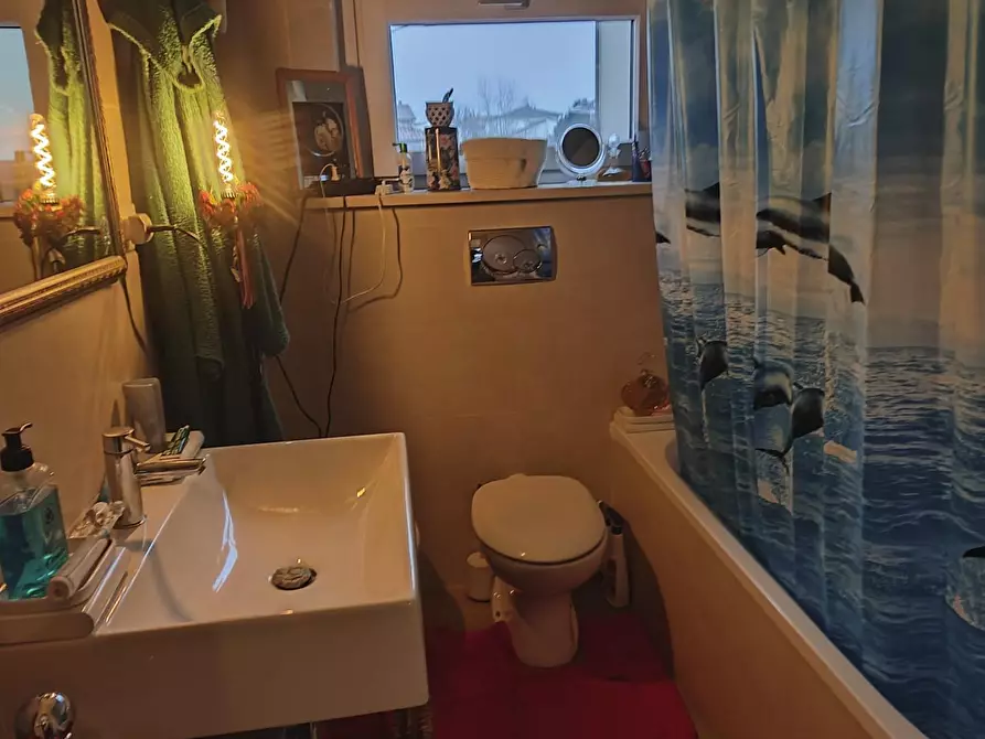 Immagine 16 di Casa indipendente in affitto  a Pisa