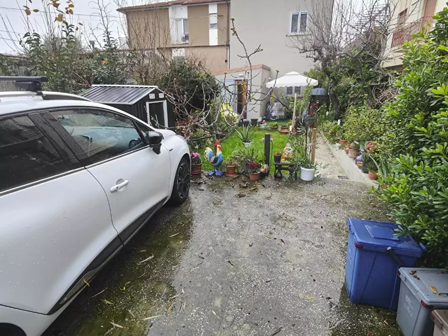 Immagine 22 di Casa indipendente in affitto  a Pisa