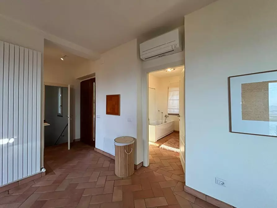 Immagine 29 di Villa in vendita  a Volterra