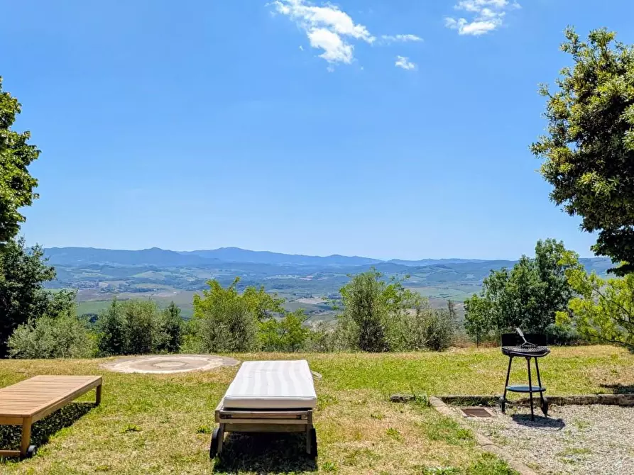 Immagine 49 di Villa in vendita  a Volterra