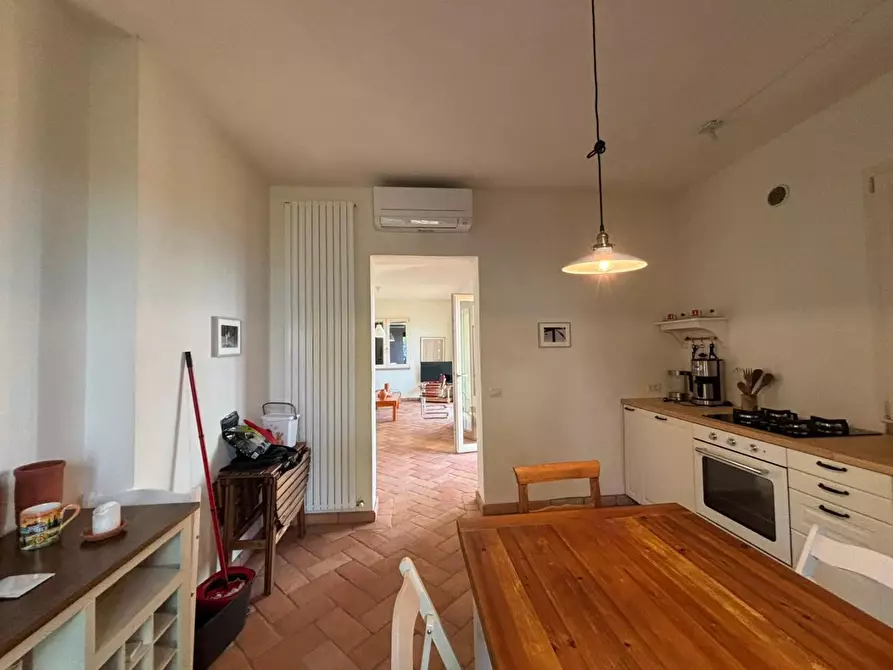 Immagine 43 di Villa in vendita  a Volterra