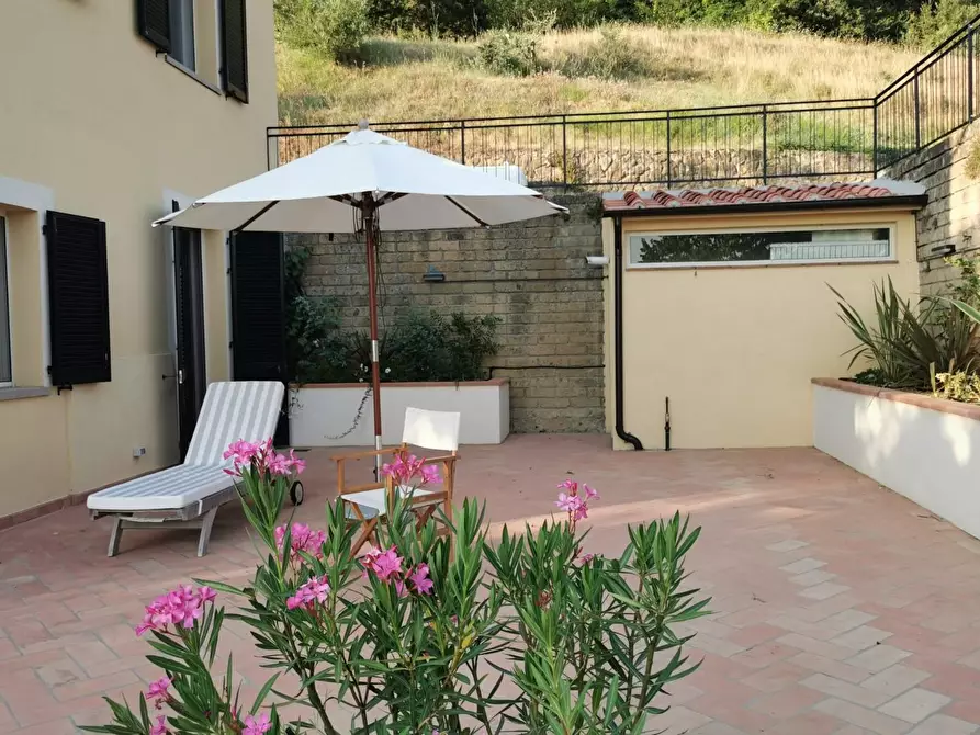 Immagine 17 di Villa in vendita  a Volterra