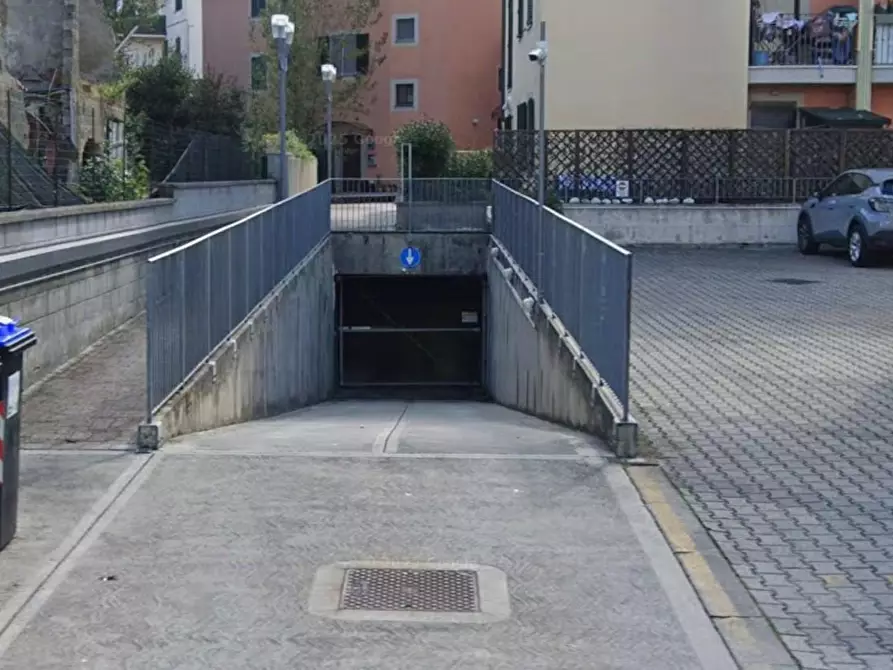 Immagine 1 di Garage in vendita  a San Miniato