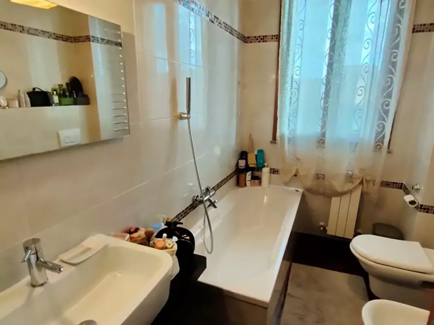 Immagine 30 di Villetta a schiera in vendita  a Calcinaia