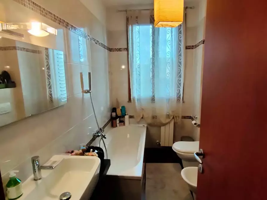 Immagine 32 di Villetta a schiera in vendita  a Calcinaia