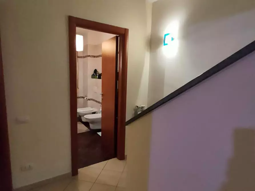 Immagine 15 di Villetta a schiera in vendita  a Calcinaia