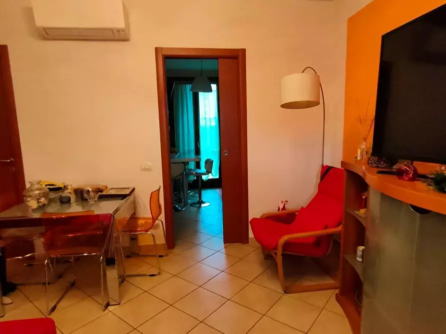 Immagine 3 di Villetta a schiera in vendita  a Calcinaia