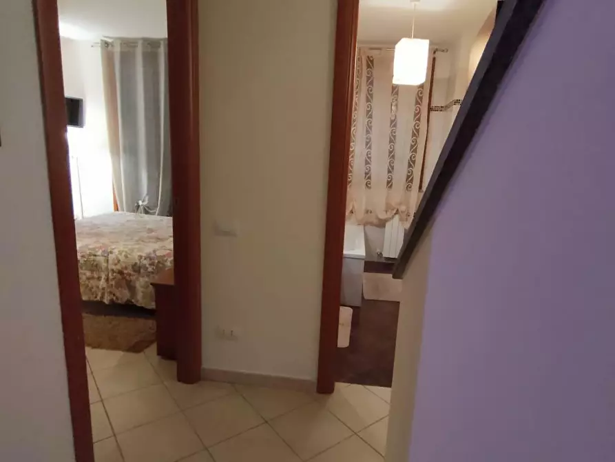 Immagine 13 di Villetta a schiera in vendita  a Calcinaia