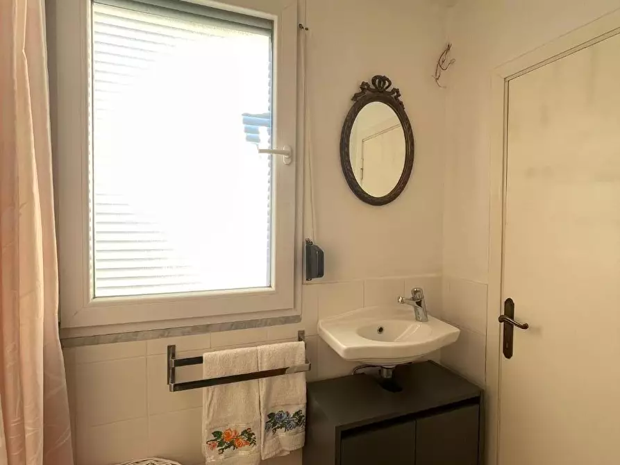 Immagine 29 di Casa indipendente in vendita  a Vicopisano