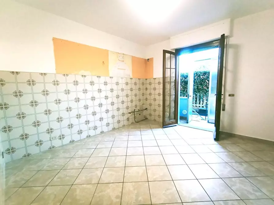 Immagine 5 di Casa quadrifamiliare in vendita  a Viareggio