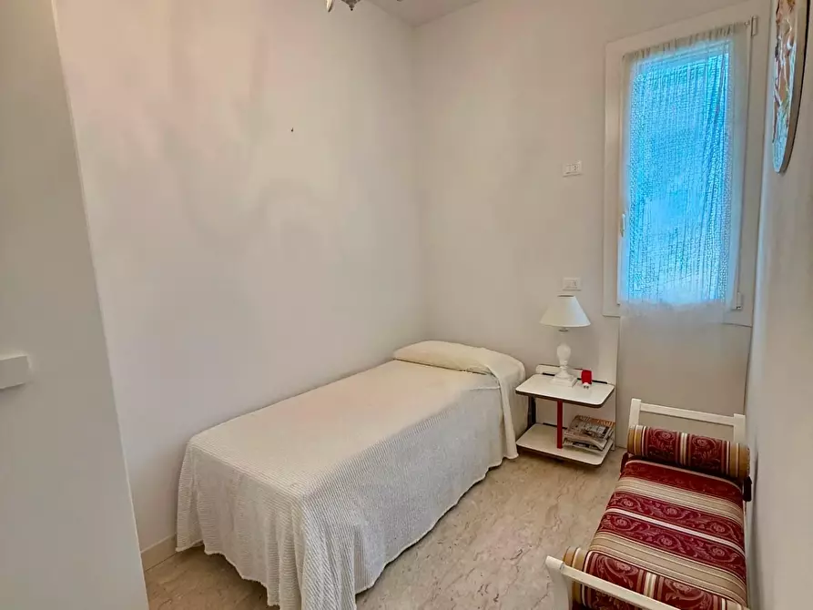 Immagine 14 di Casa bifamiliare in vendita  a Forte Dei Marmi