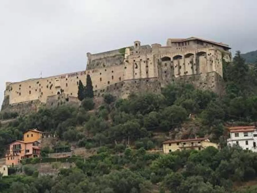 Immagine 15 di Appartamento in vendita  a Massa