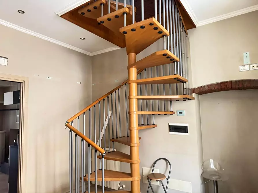 Immagine 4 di Appartamento in vendita  a Massa