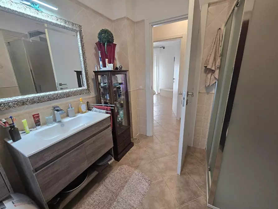 Immagine 12 di Appartamento in vendita  a Ponsacco