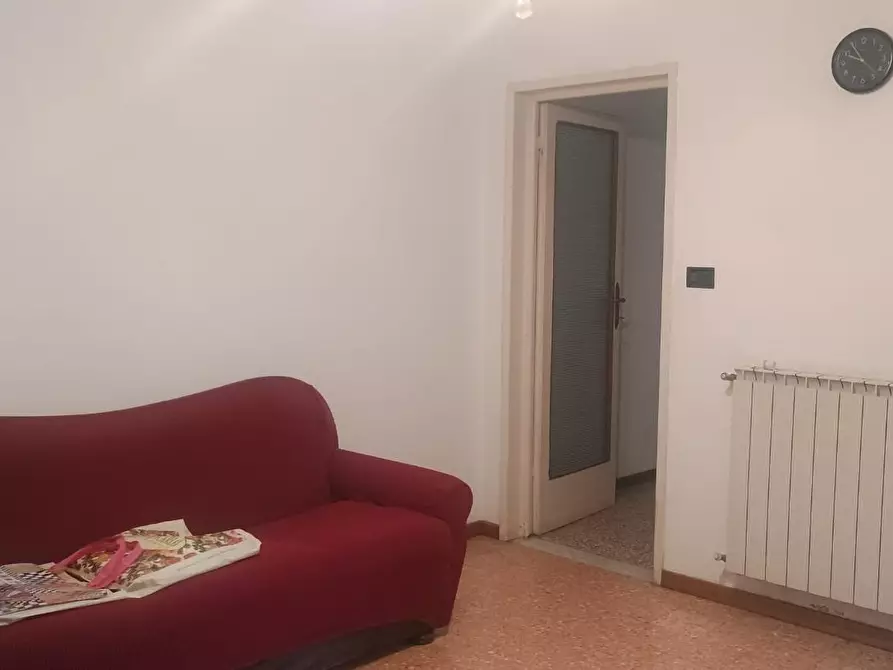 Immagine 5 di Appartamento in vendita  a Viareggio