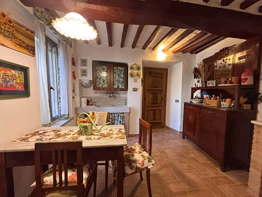 Immagine 21 di Appartamento in vendita  a Chianni