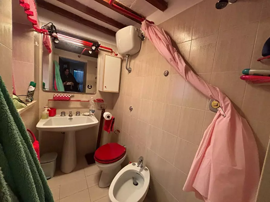 Immagine 25 di Appartamento in vendita  a Chianni