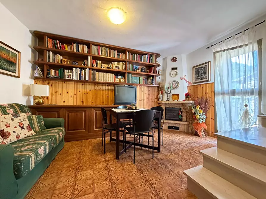 Immagine 1 di Appartamento in vendita  a Chianni