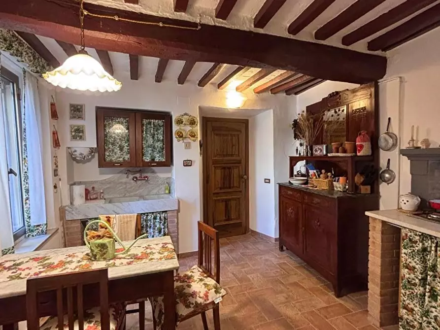 Immagine 23 di Appartamento in vendita  a Chianni