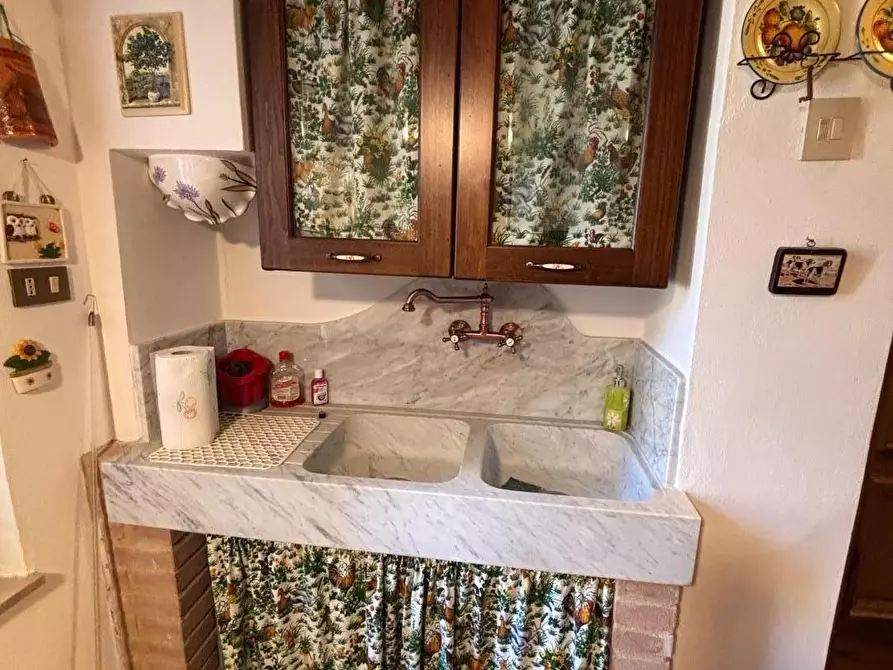 Immagine 24 di Appartamento in vendita  a Chianni