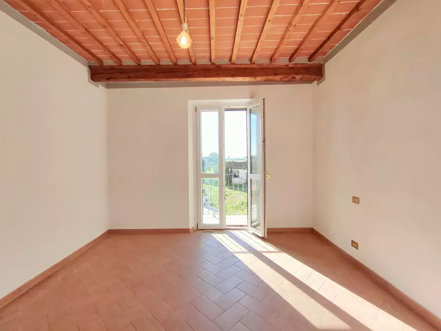 Immagine 16 di Terratetto in vendita  a San Giuliano Terme