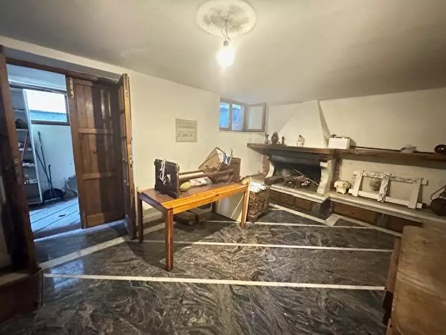Immagine 21 di Villa in vendita  a Forte Dei Marmi