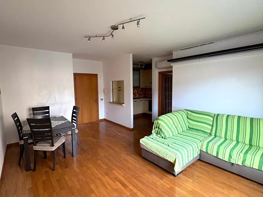 Immagine 10 di Appartamento in vendita  a Campiglia Marittima