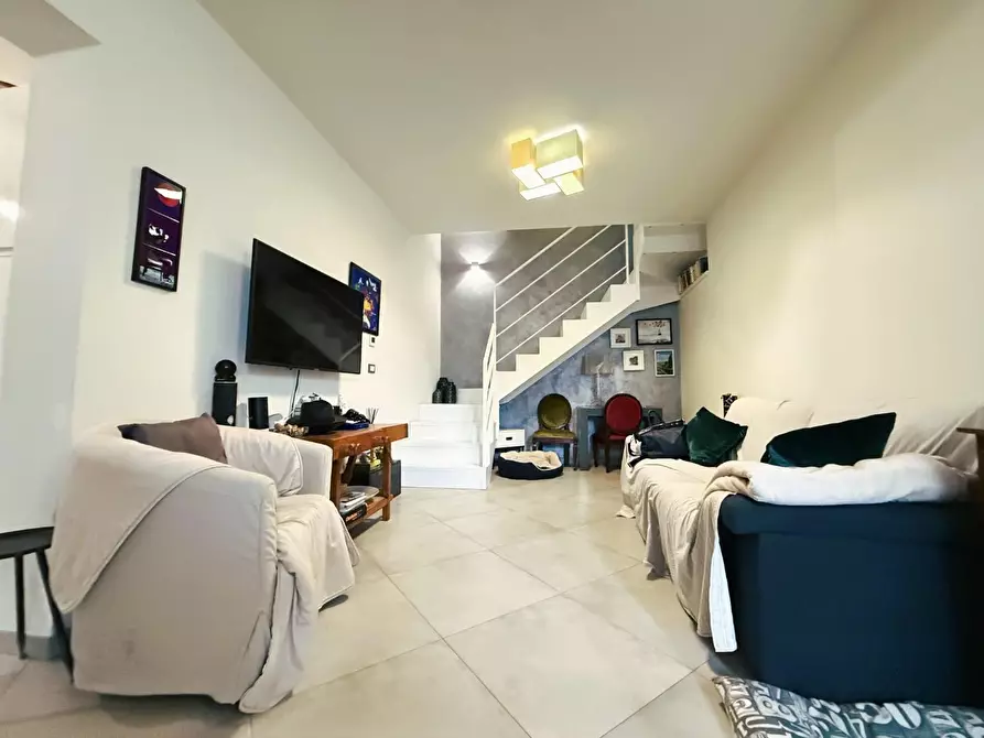 Immagine 19 di Porzione di casa in vendita  a Chianni