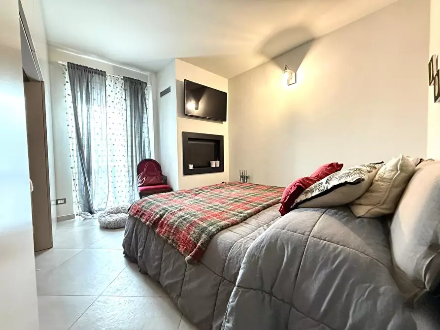 Immagine 24 di Porzione di casa in vendita  a Chianni