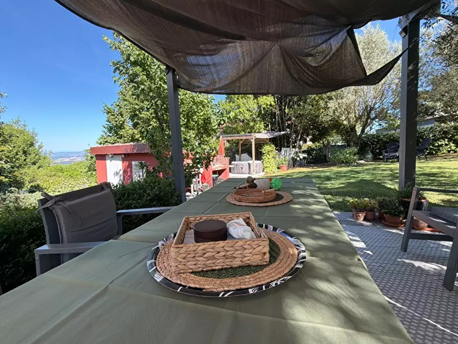 Immagine 1 di Porzione di casa in vendita  a Chianni