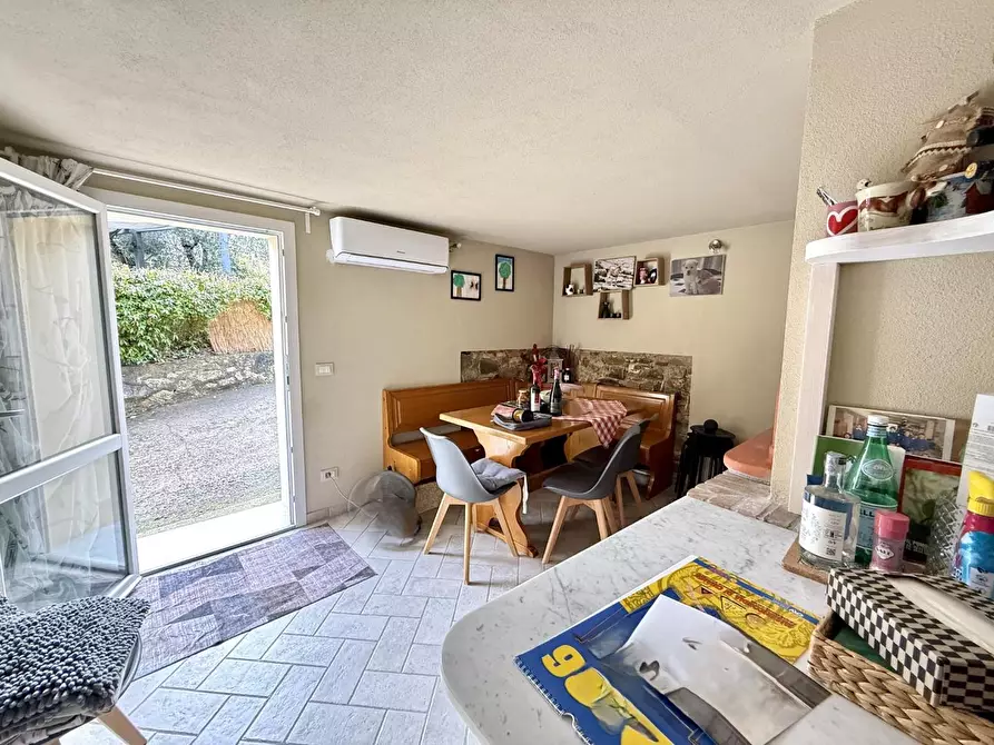 Immagine 12 di Porzione di casa in vendita  a Chianni