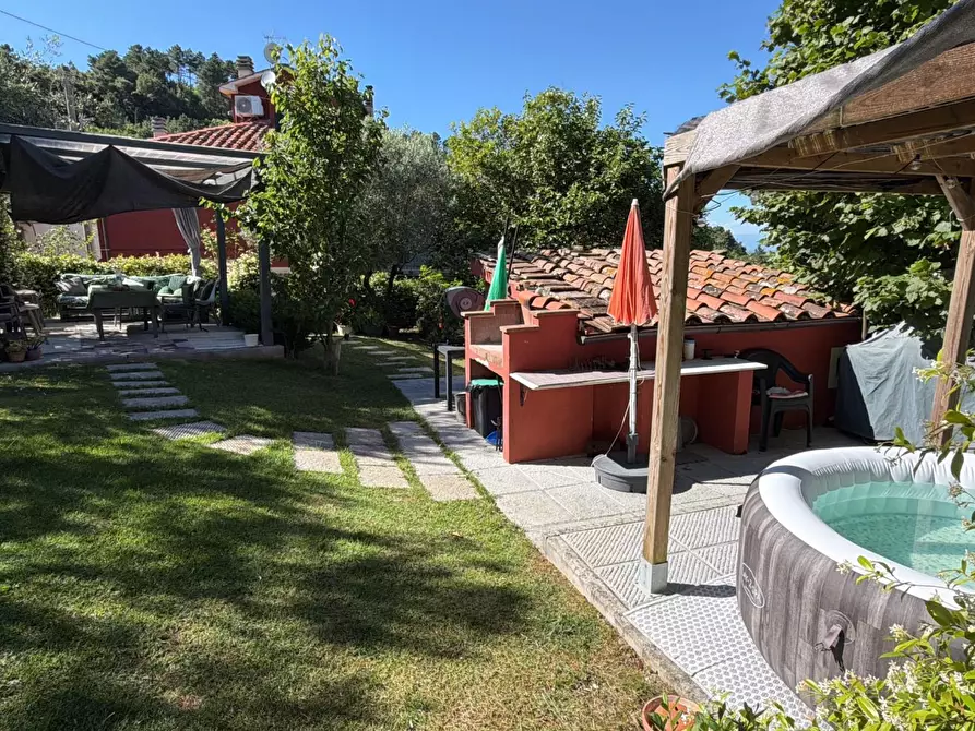 Immagine 2 di Porzione di casa in vendita  a Chianni