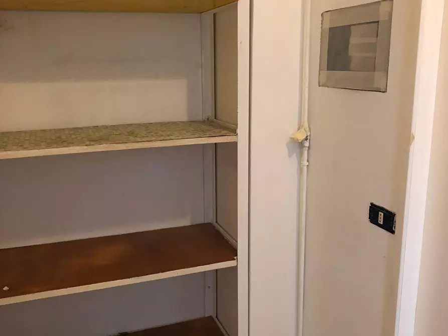 Immagine 16 di Appartamento in vendita  a Pontedera