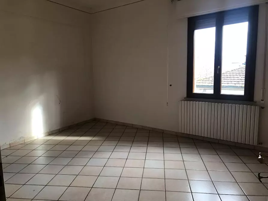 Immagine 10 di Appartamento in vendita  a Pontedera