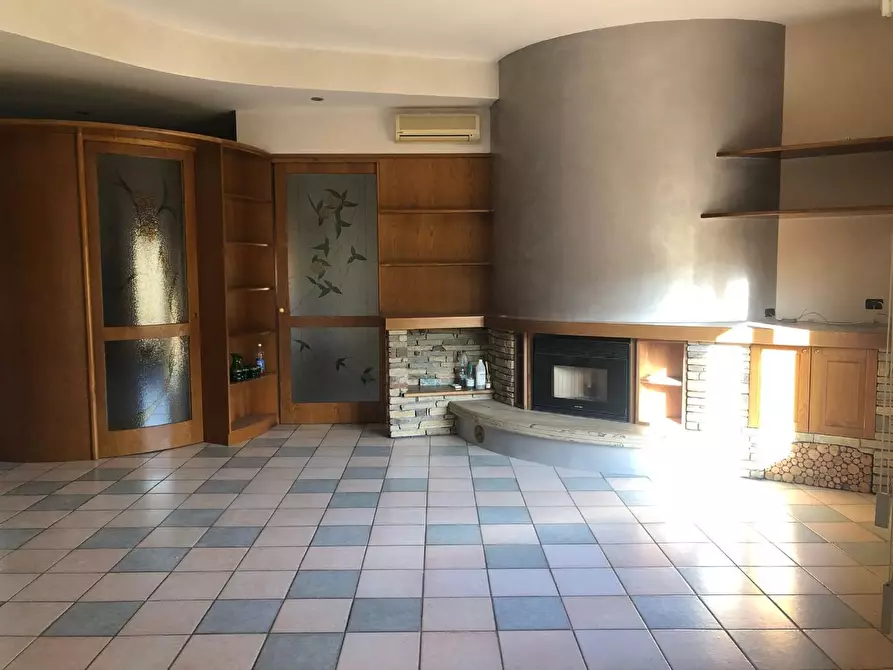 Immagine 3 di Appartamento in vendita  a Pontedera