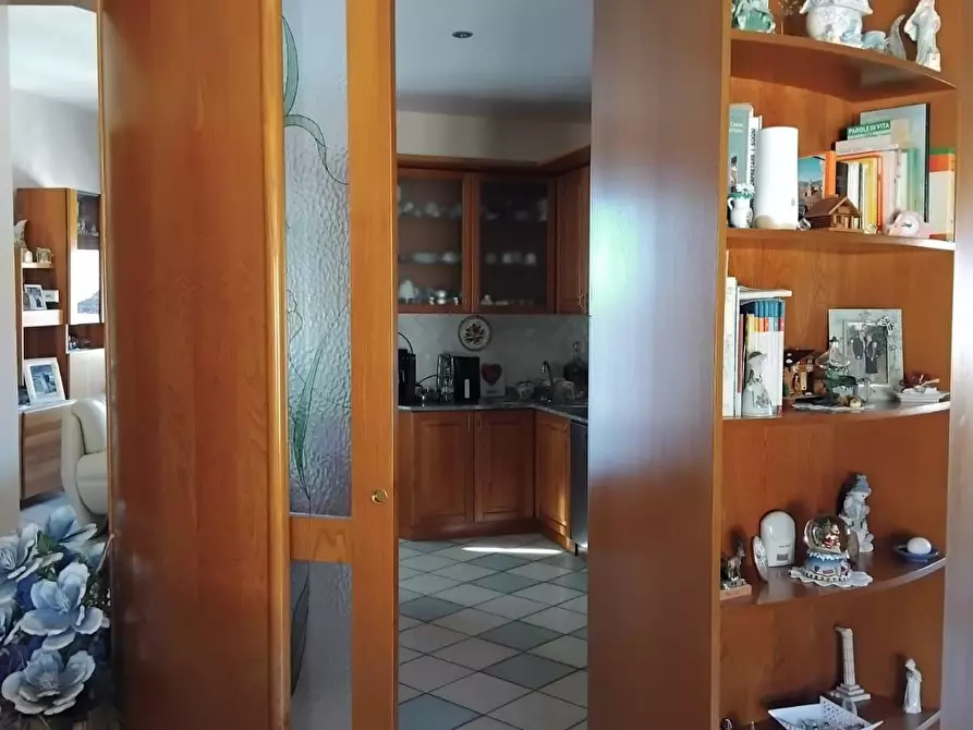 Immagine 2 di Appartamento in vendita  a Pontedera