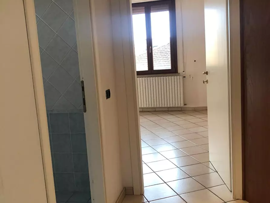 Immagine 14 di Appartamento in vendita  a Pontedera