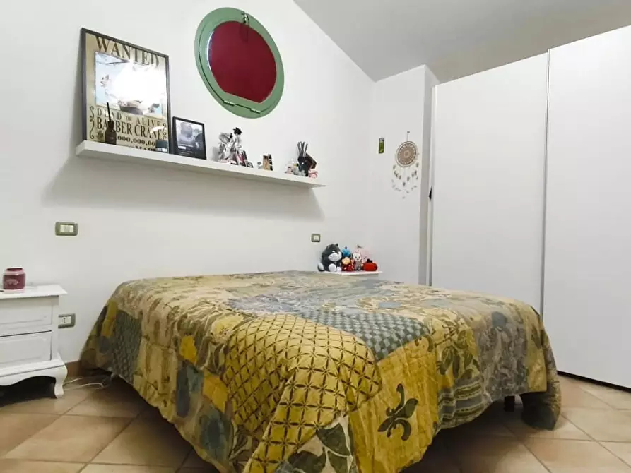 Immagine 9 di Appartamento in affitto  a Carrara