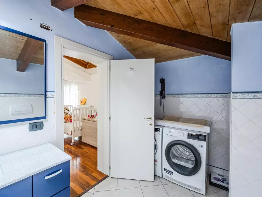 Immagine 31 di Appartamento in vendita  a Castellarano