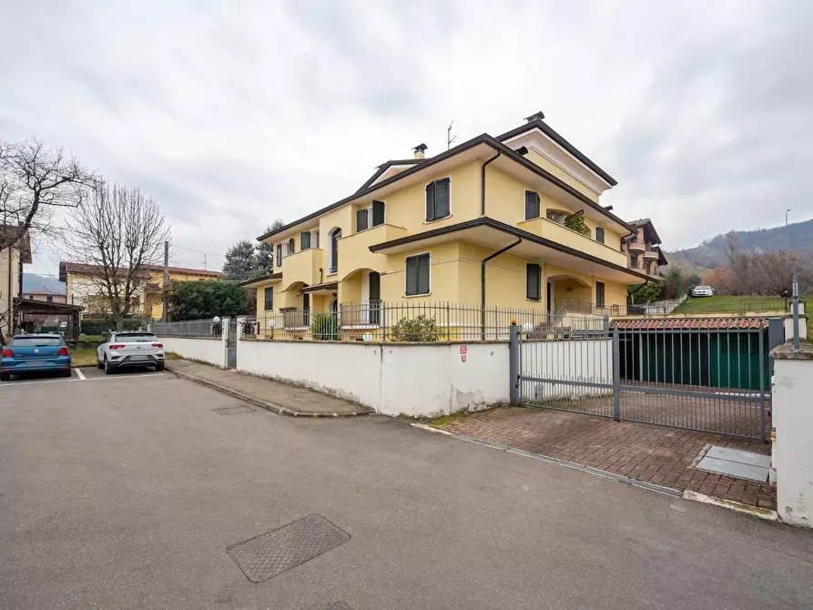 Immagine 44 di Appartamento in vendita  a Castellarano