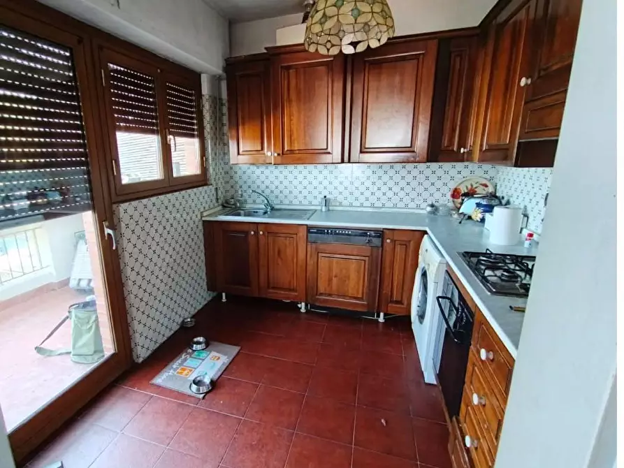 Immagine 9 di Mansarda in vendita  a Massa