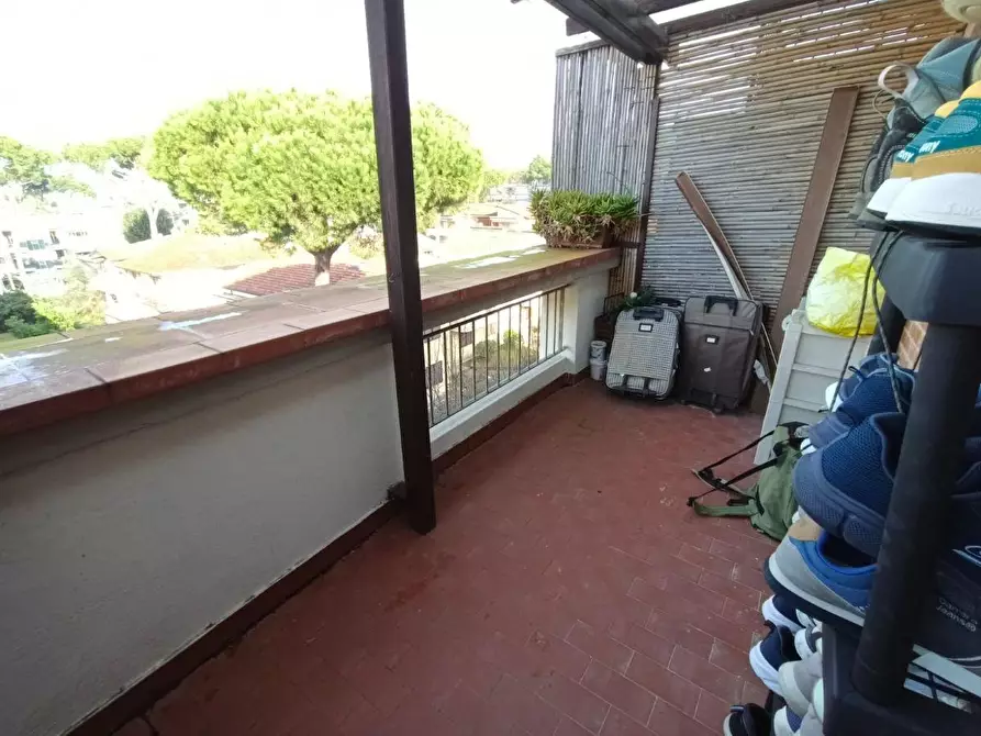 Immagine 18 di Mansarda in vendita  a Massa