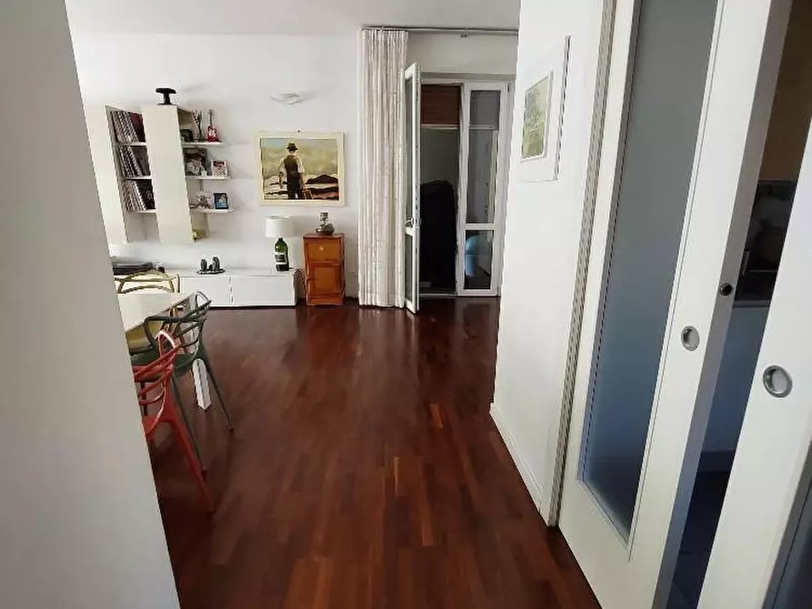 Immagine 8 di Appartamento in vendita  a Firenze